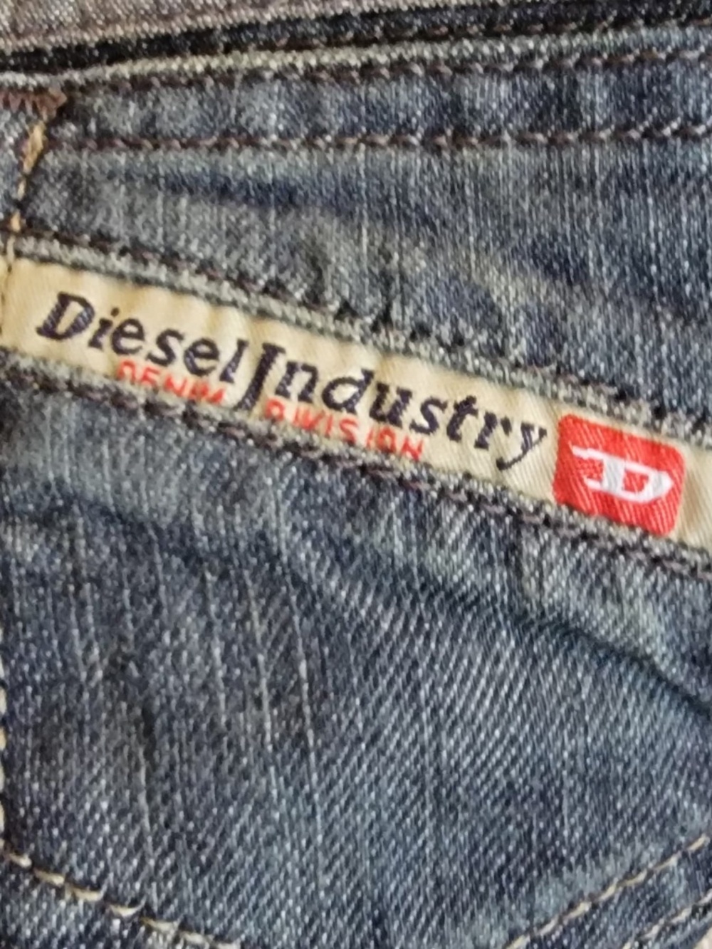 New Diesel woman jean